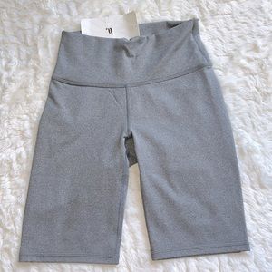 NWT - FABLETICS High-waisted Powerhold Short 9” XXS (0-2)